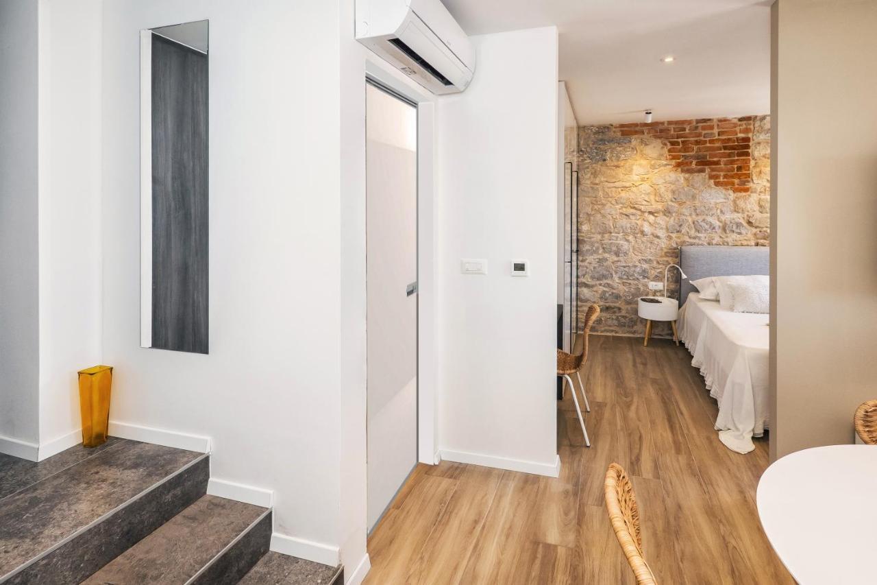 Lucio Suites Сплит Екстериор снимка