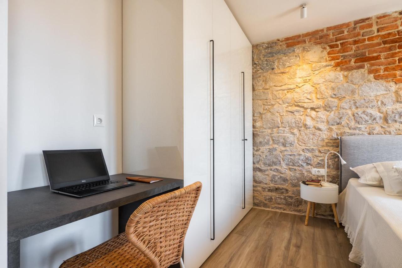 Lucio Suites Сплит Екстериор снимка