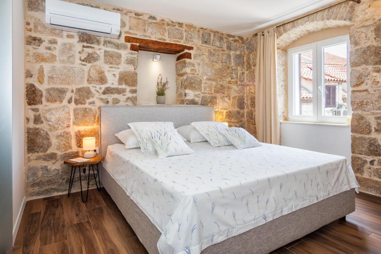 Lucio Suites Сплит Екстериор снимка