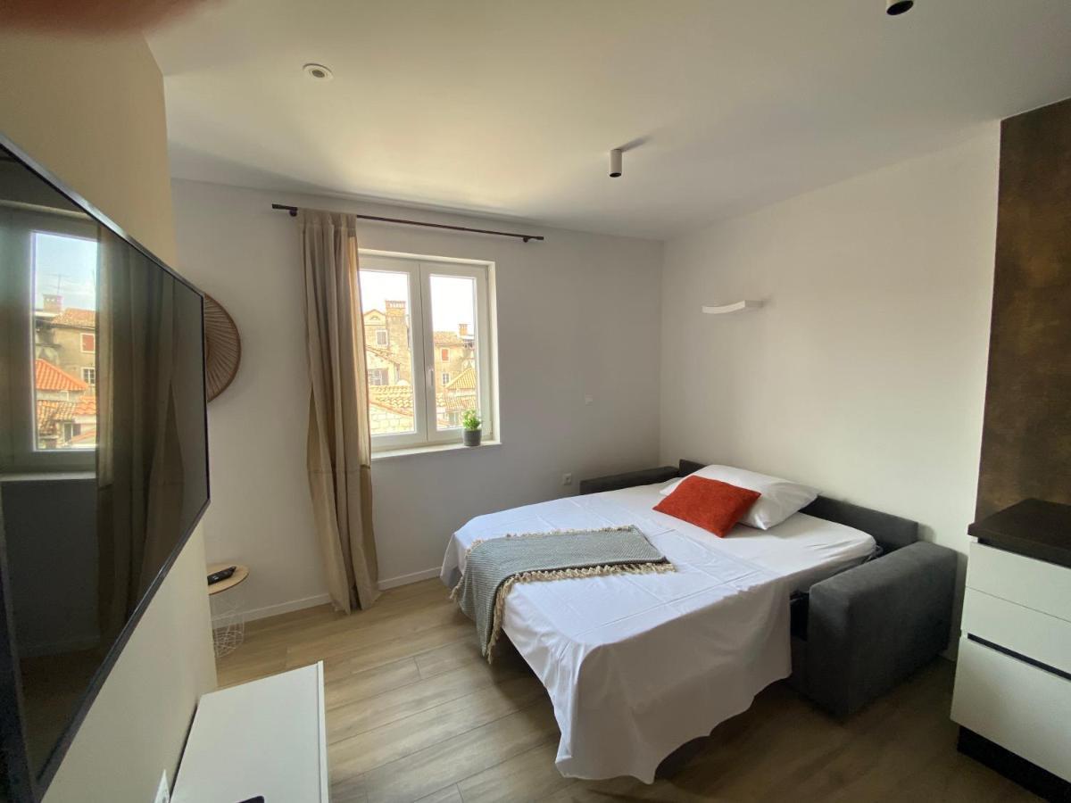 Lucio Suites Сплит Екстериор снимка